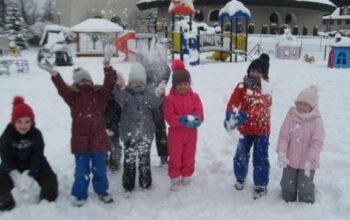 Przedszkole Sióstr Niepokalanek w Nowym Sączu, Zabawy na śniegu